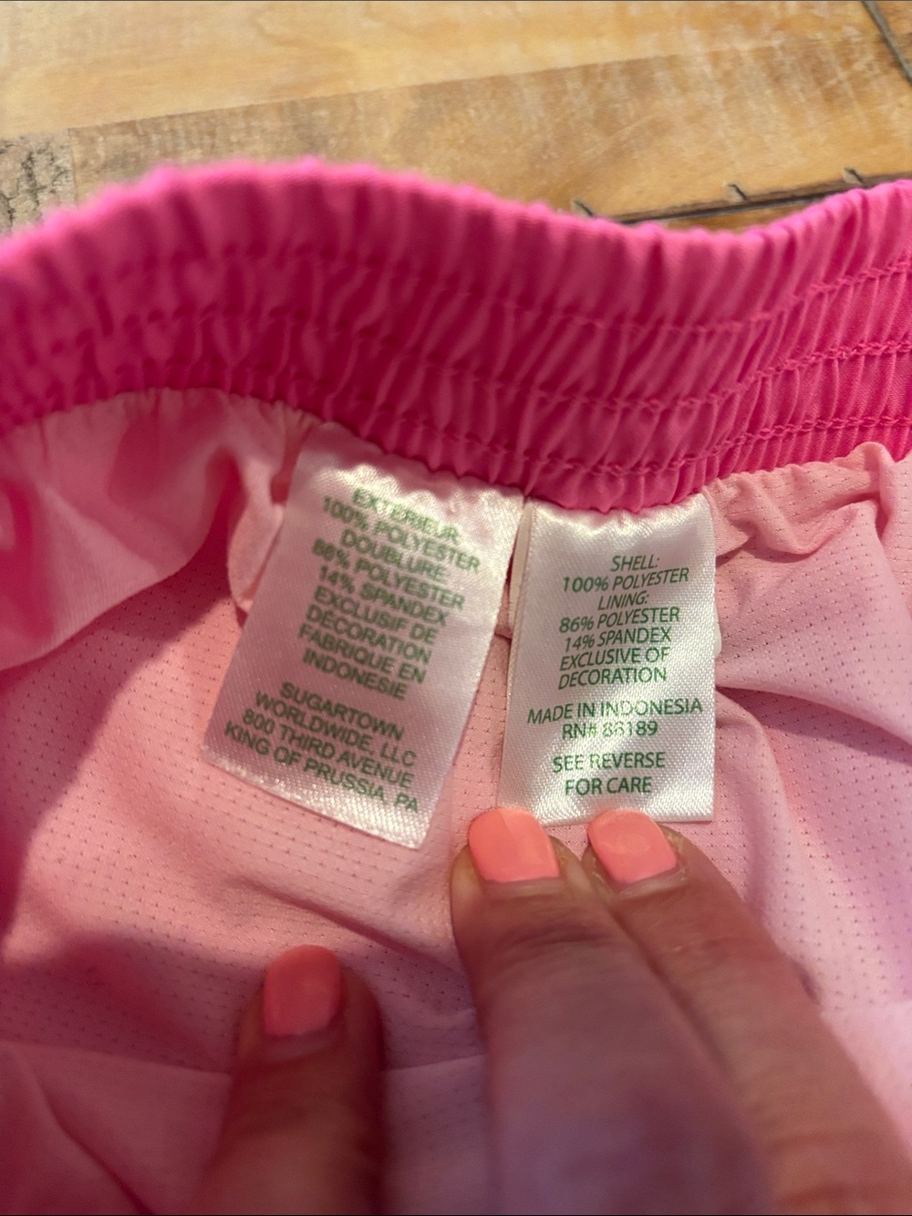 Lilly Pulitzer Luxletic 4” Ocean Trail in Prosecco Pink Shorts size medium - Picture 7 of 7